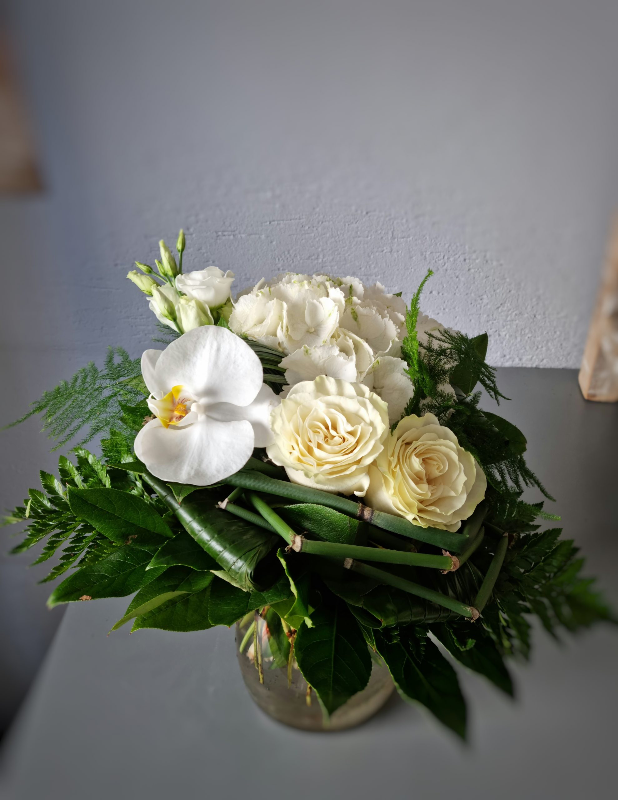 BOUQUET MODERNE HORTENSIA BLANC