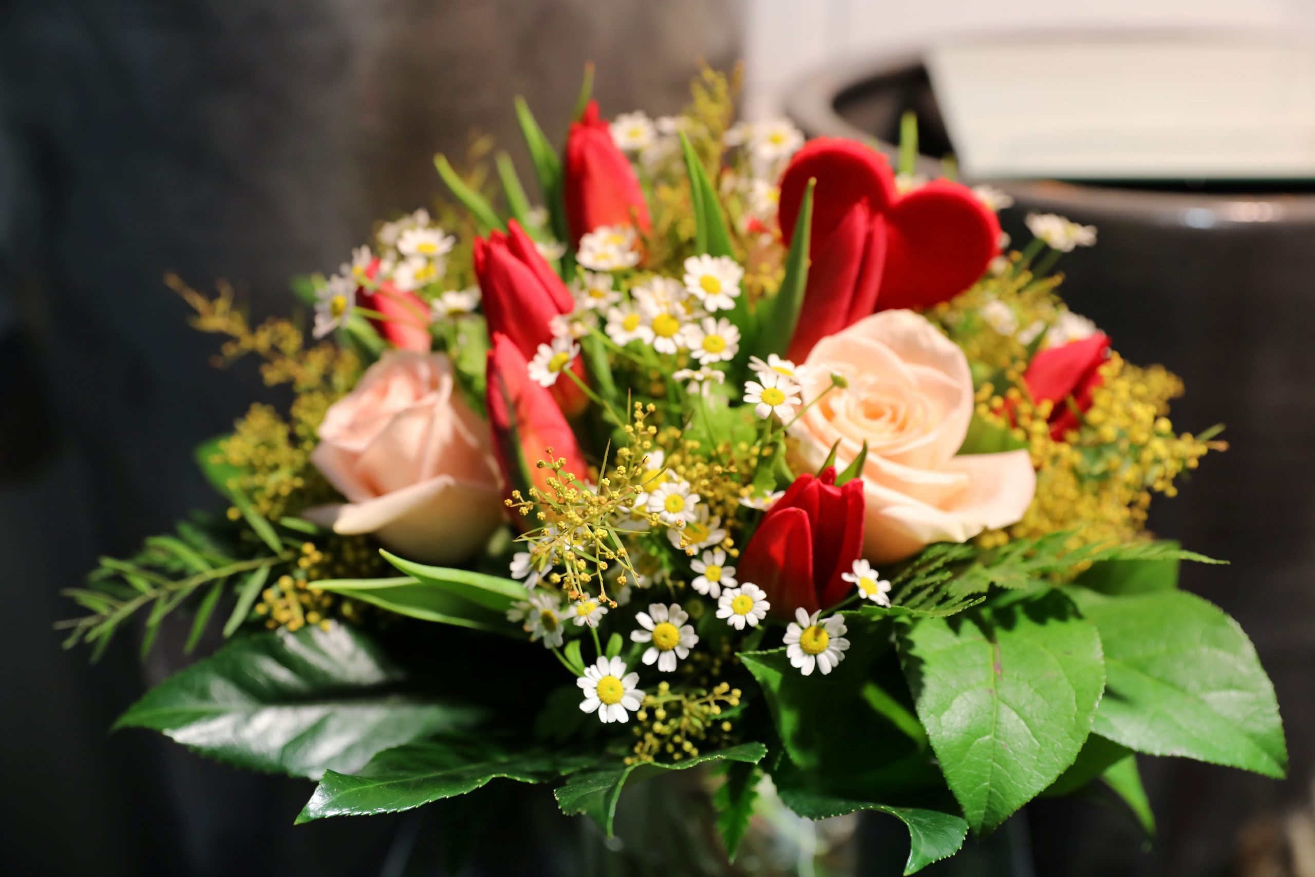 BOUQUET ROND PRINTANIER ORANGE ROUGE