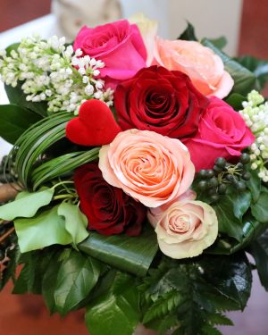 BOUQUET MODERNE MULTI-ROSES